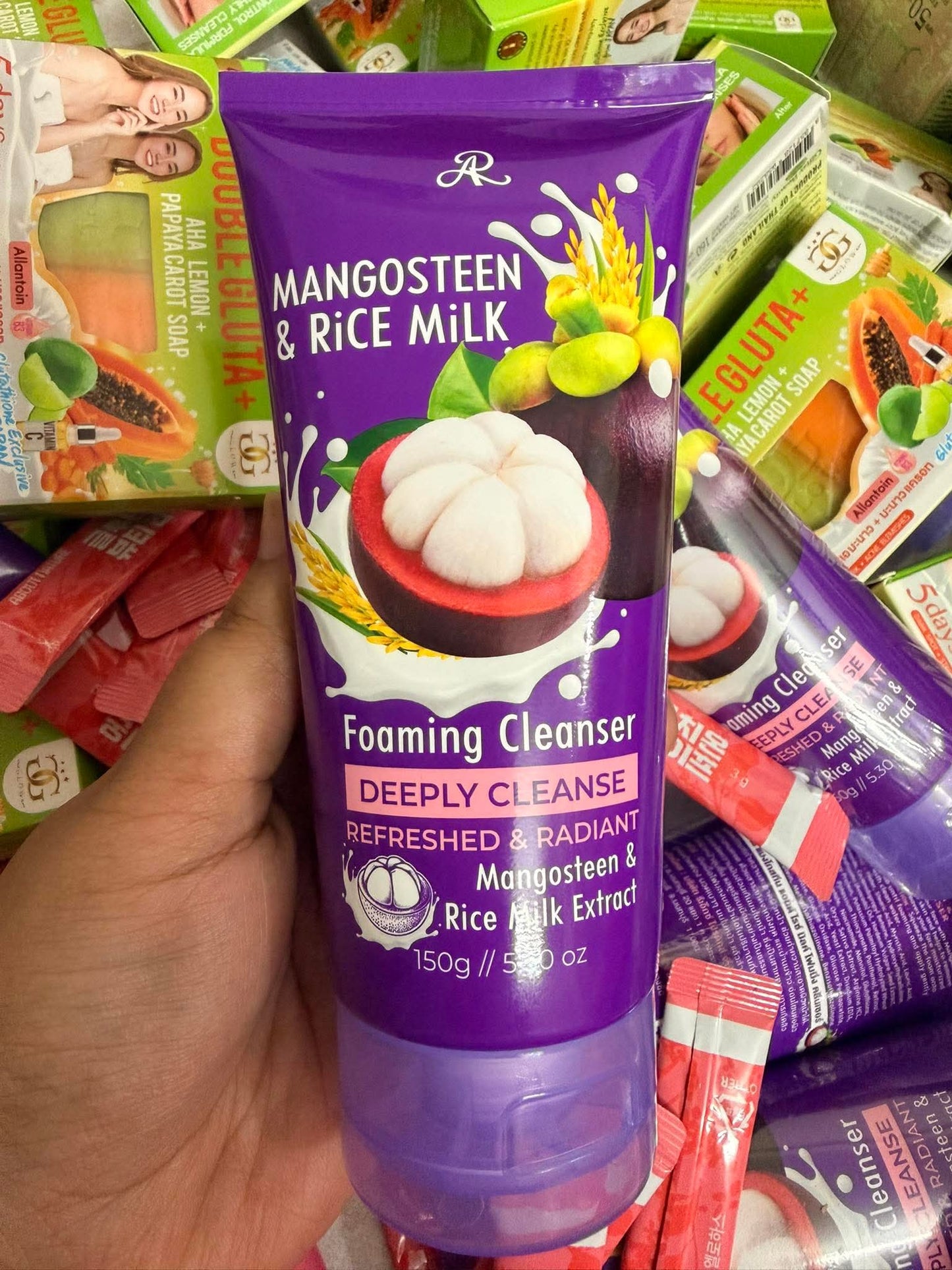Mangosteen & Rice Milk Foaming Cleanser (150ml)
